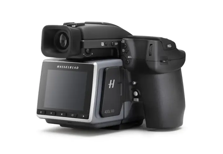 Profesjonalny aparat Hasselblad H6D-400c MS, marzenie każdego fotografa, który ceni sobie najwyższą jakość i nie boi się wydać na najdroższy sprzęt.