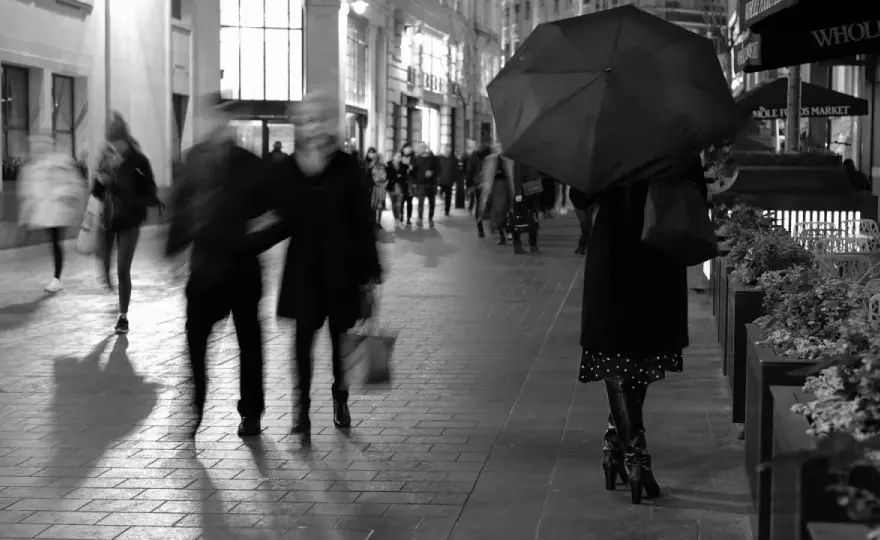 Fotografia uliczna a prawo - kiedy można publikować zdjęcia?