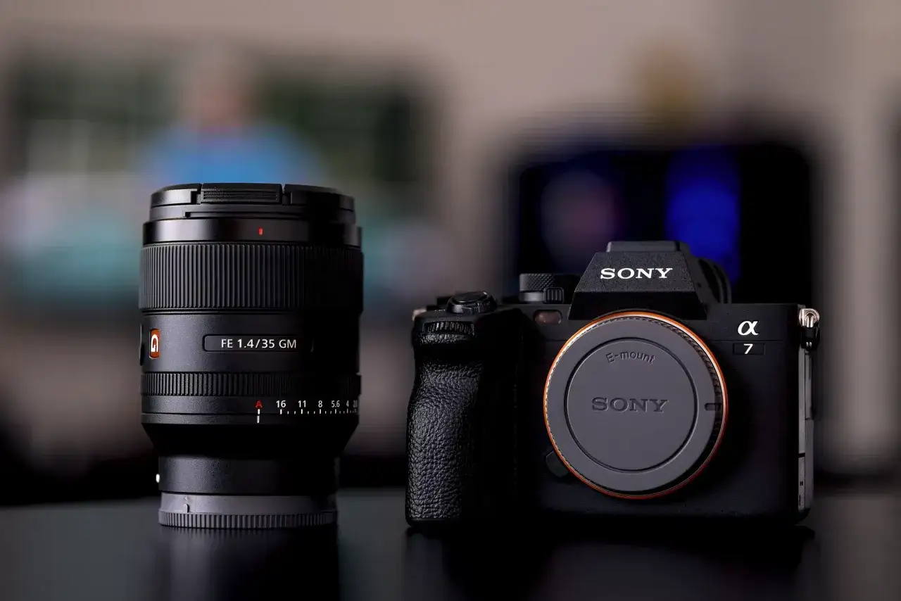Premiera Sony A7 IV z obiektywem FE 1.4/35 GM. Nowy aparat i szkło gotowe do akcji.