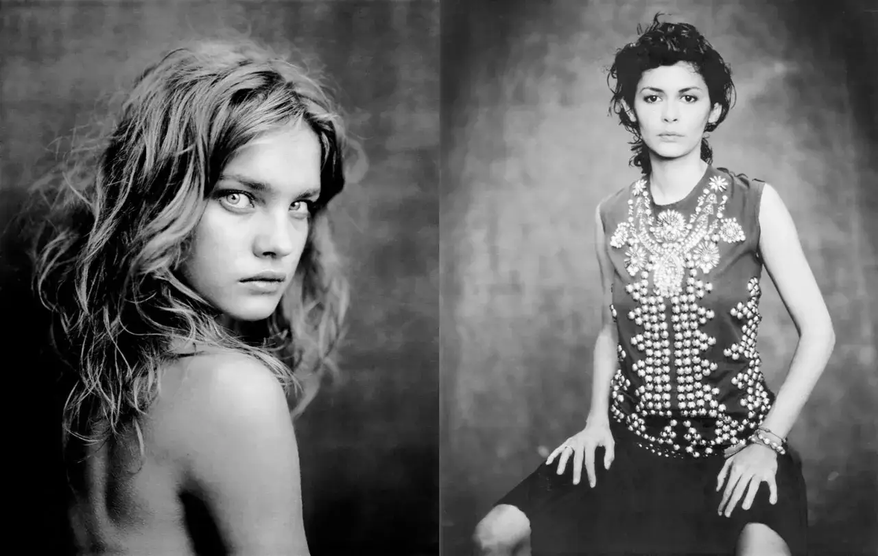 Dwie kobiety na zdjęciu Paolo Roversi. Po lewej młoda kobieta z burzą włos&oacute;w, po prawej kobieta w ozdobnej bluzce.